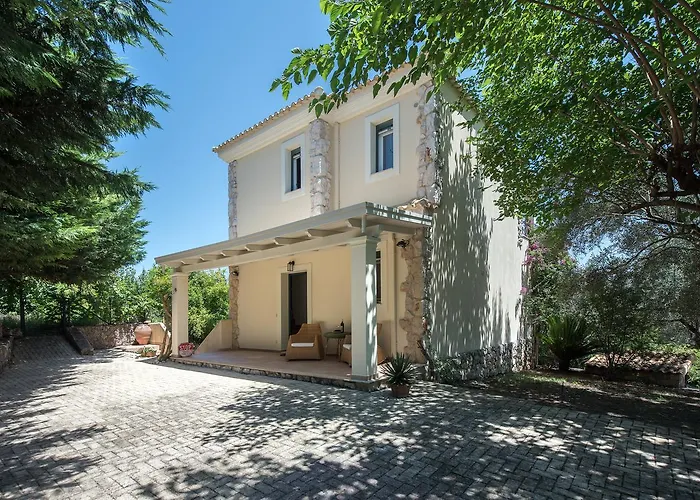 Aziza Villa *