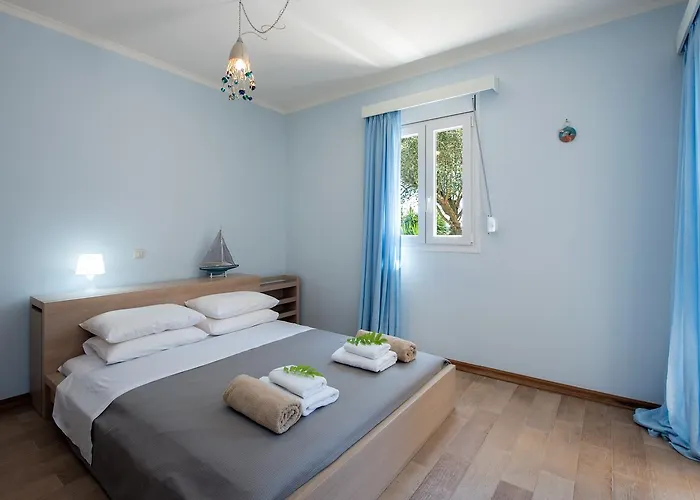 Aziza Villa *